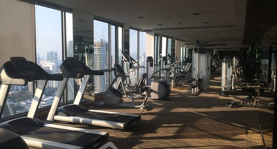For rent 1 bed condo in Watthana, Bangkok