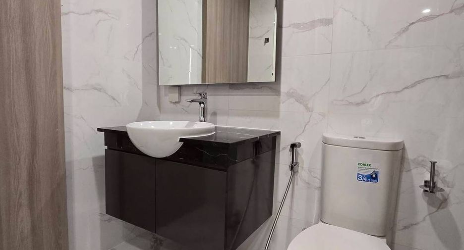 Condo en alquiler de 1 habitaciones en Watthana, Bangkok
