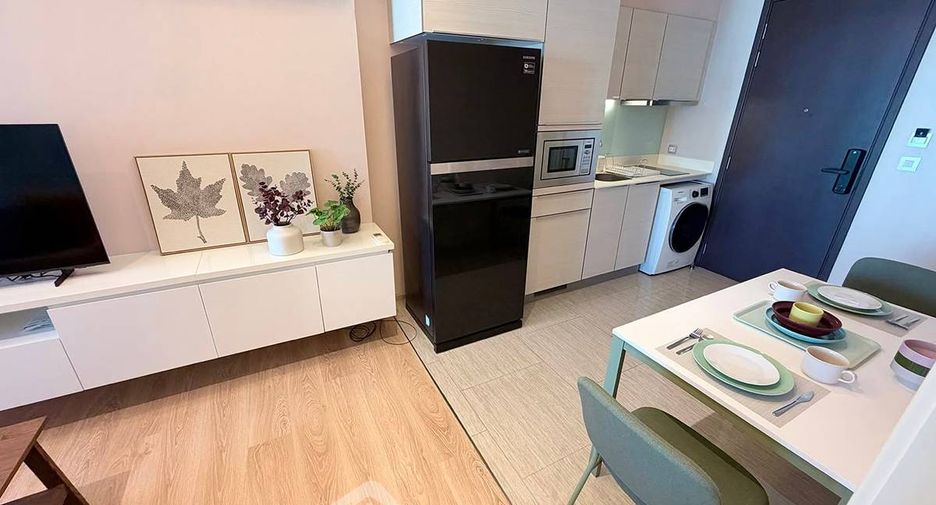 For rent 1 bed condo in Watthana, Bangkok