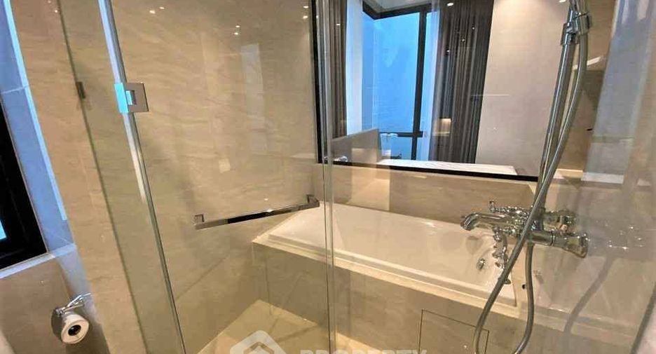 Wohnung zur Miete mit 2 Zimmer in Pathum Wan, Bangkok