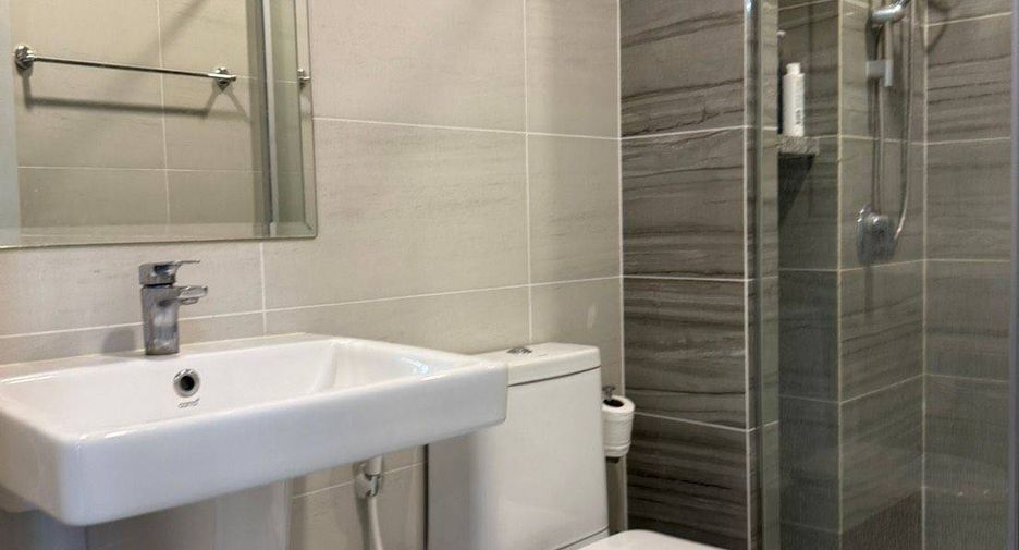 For rent 2 ベッドルーム condo in Khlong San, Bangkok