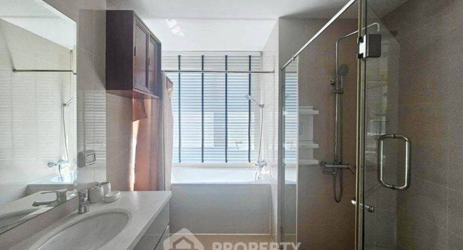 Condo en alquiler de 2 habitaciones en Si Racha, Chonburi