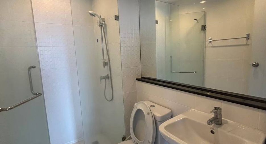 For rent 2 ベッドルーム condo in Bang Sue, Bangkok