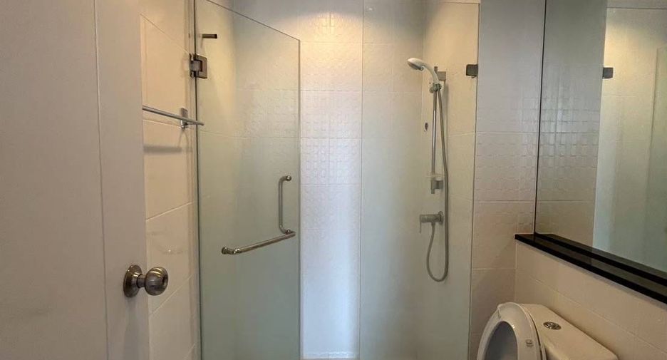 For rent 2 ベッドルーム condo in Bang Sue, Bangkok