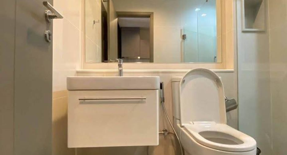For rent 1 Beds condo in Huai Khwang, Bangkok