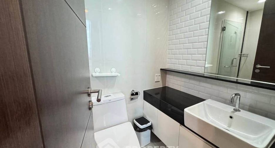 À louer 1 chambre condo à Pathum Wan, Bangkok