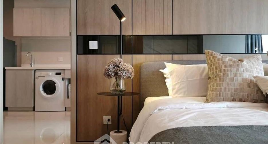 Wohnung zur Miete mit 1 Zimmer in Pathum Wan, Bangkok