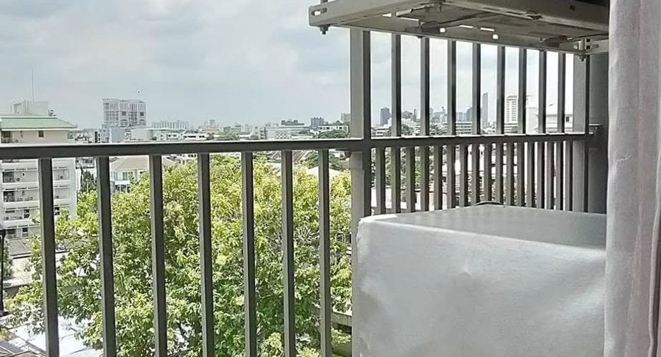 For rent 1 Beds condo in Watthana, Bangkok