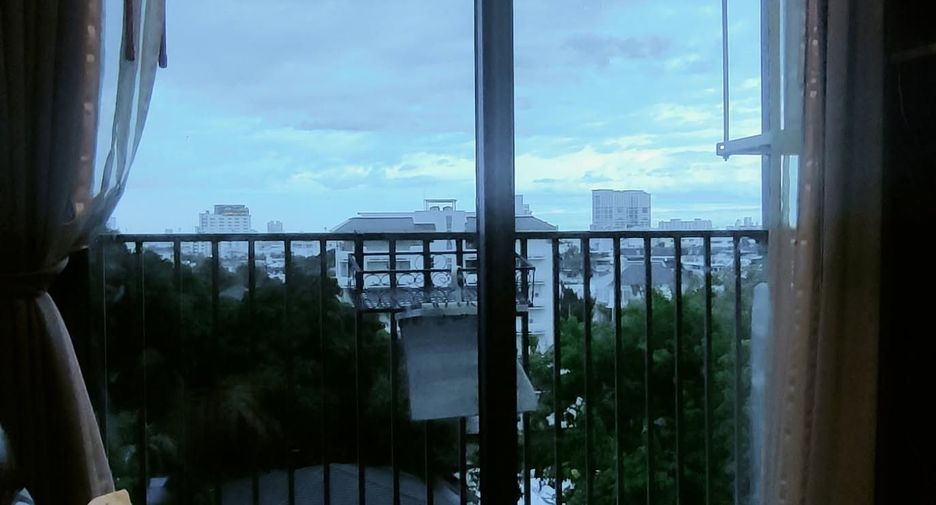 For rent 1 Beds condo in Watthana, Bangkok