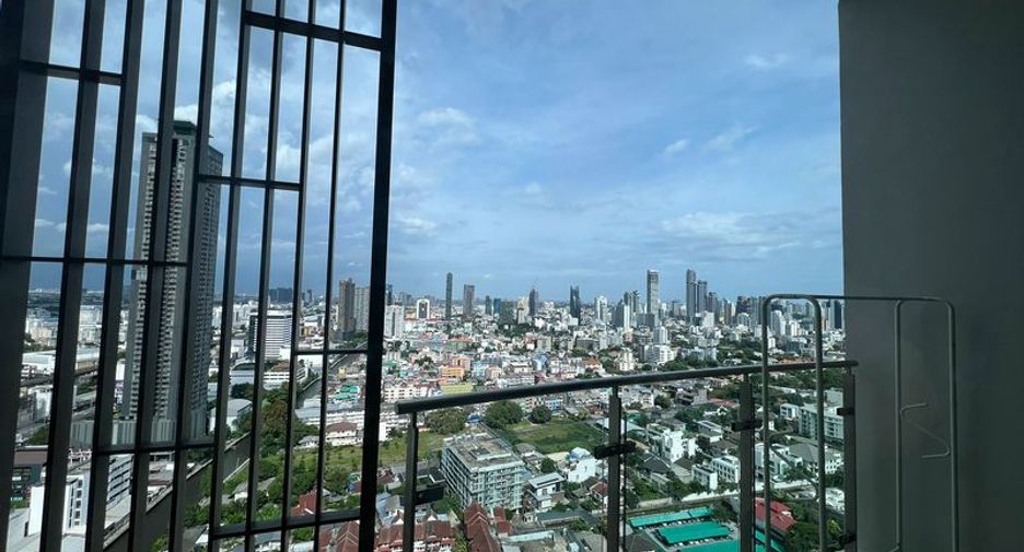 Wohnung zur Miete mit 3 Zimmer in Watthana, Bangkok
