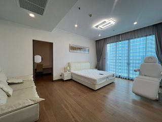 À louer 3 chambres condo à Watthana, Bangkok