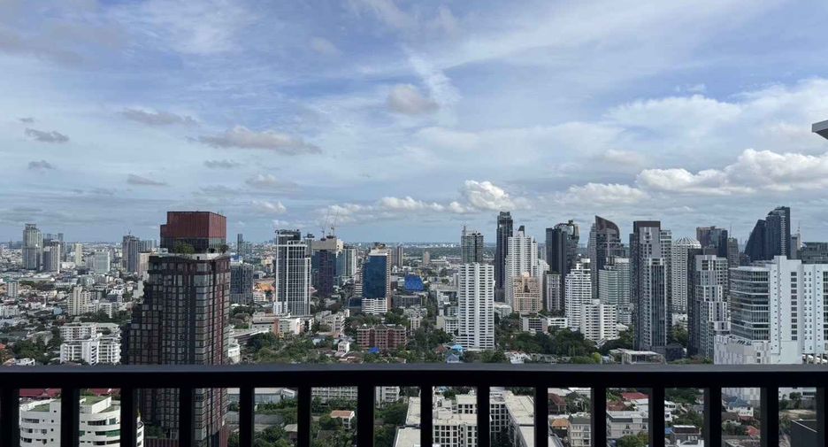 Condo en alquiler de 2 habitaciones en Watthana, Bangkok