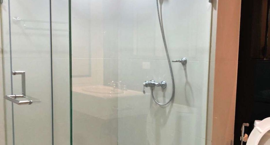 For rent 1 bed condo in Pathum Wan, Bangkok
