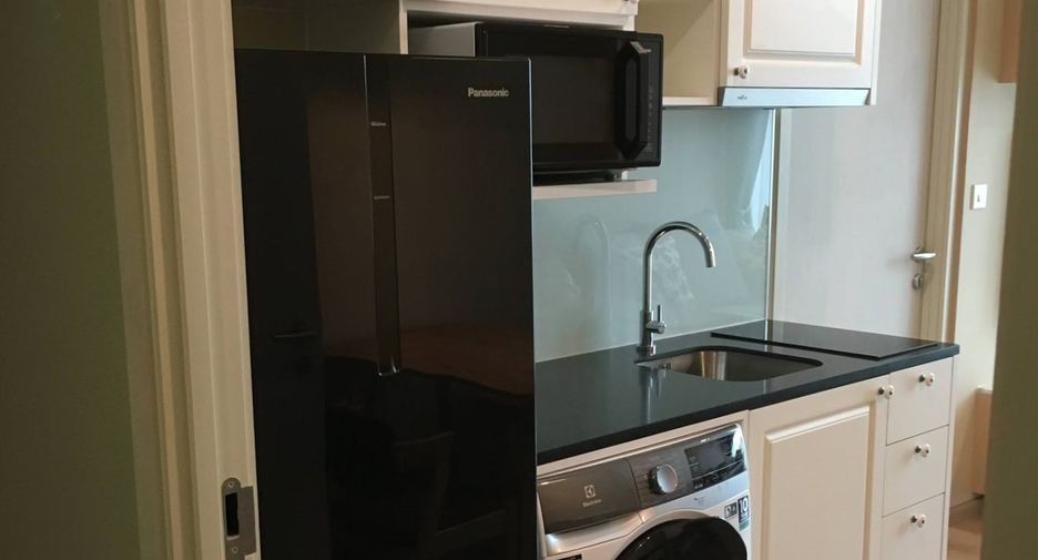 For rent 1 bed condo in Watthana, Bangkok