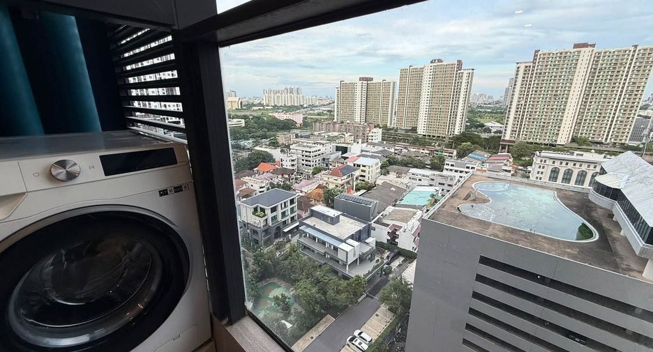 Condo en alquiler de 1 habitaciones en Huai Khwang, Bangkok
