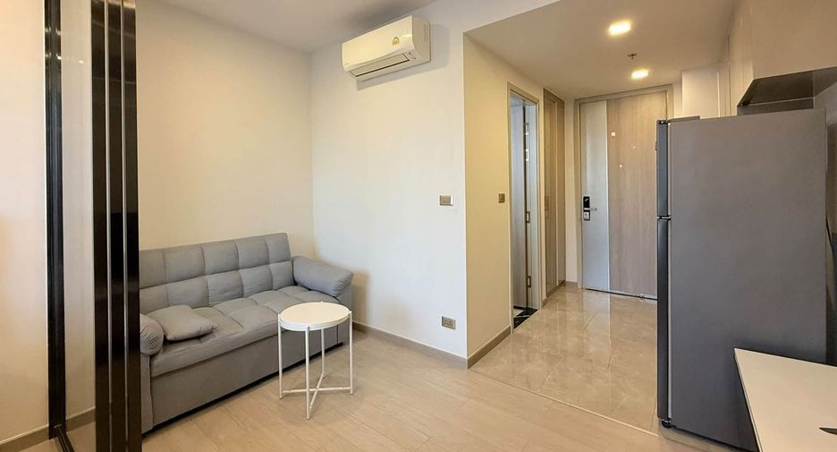 Condo en alquiler de 1 habitaciones en Huai Khwang, Bangkok