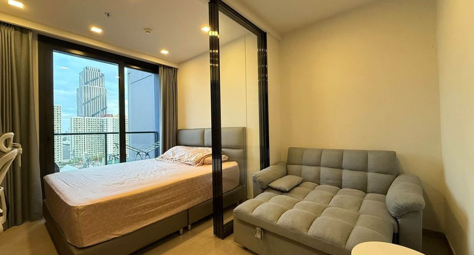 Condo en alquiler de 1 habitaciones en Huai Khwang, Bangkok