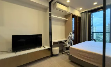 出租 1 卧室 公寓 在 Huai Khwang, 曼谷