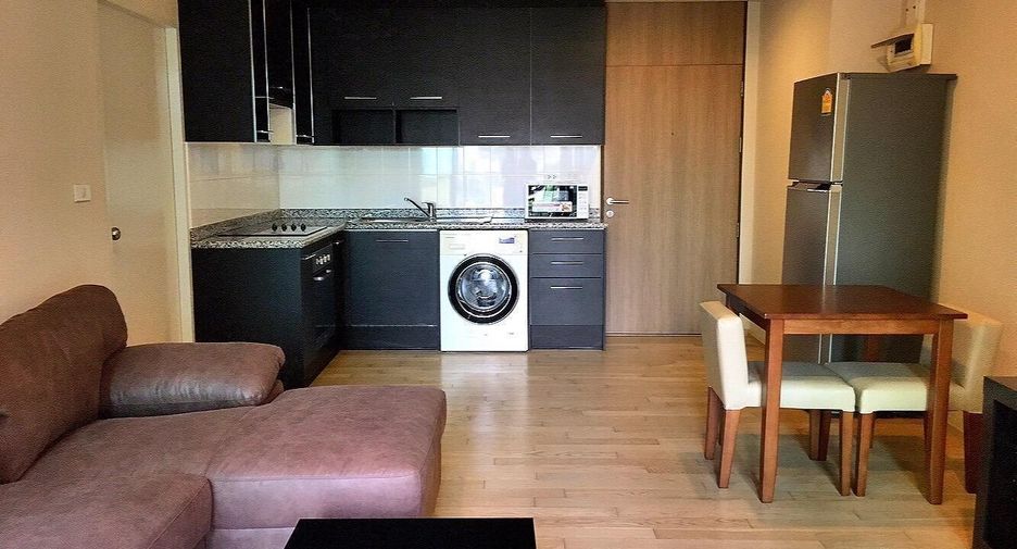 Condo en alquiler de 1 habitaciones en Watthana, Bangkok
