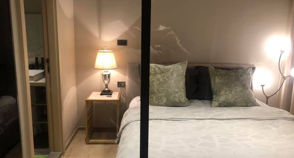 Condo en alquiler y en venta de 1 habitaciones en Watthana, Bangkok