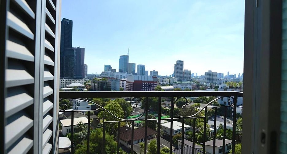 À louer 1 chambre condo à Khlong Toei, Bangkok