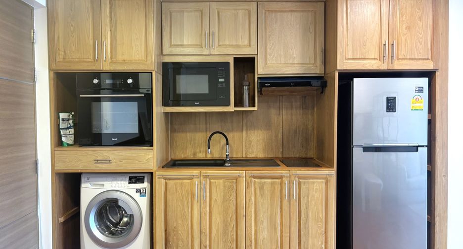 For rent 1 Beds condo in Watthana, Bangkok