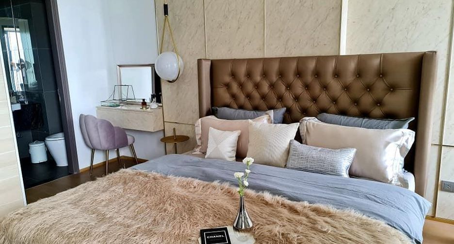 For rent and for sale 1 bed condo in Bang Rak, Bangkok