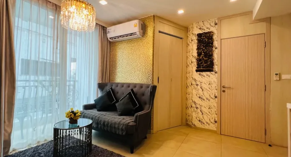 For rent 2 bedrooms condo in Bang Lamung, Chonburi
