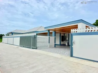 À vendre 4 chambres villa à Bang Lamung, Chonburi