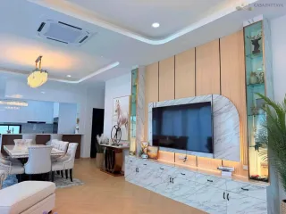 À vendre 4 chambres villa à Bang Lamung, Chonburi