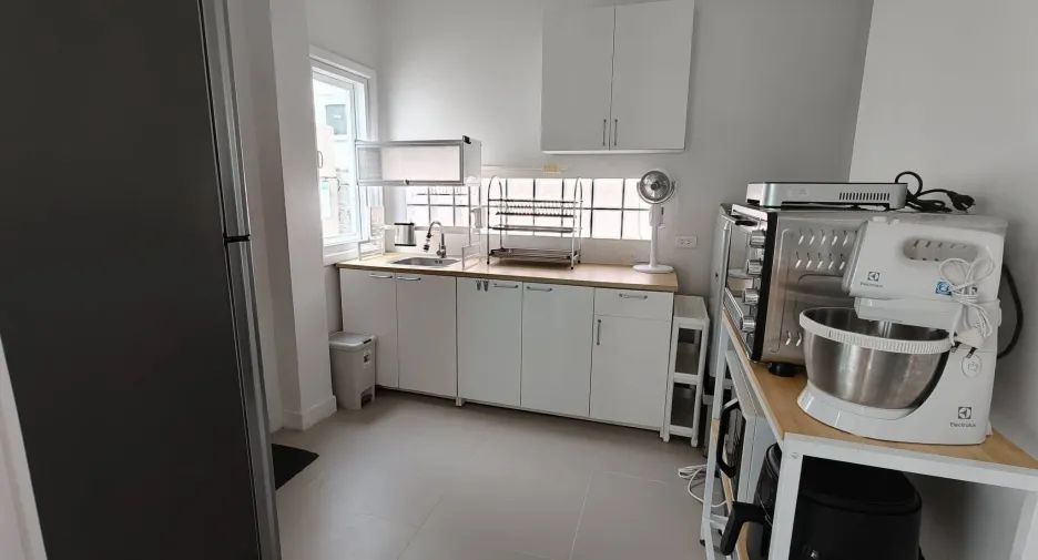 Casa en alquiler de 3 habitaciones en Mueang Phuket, Phuket