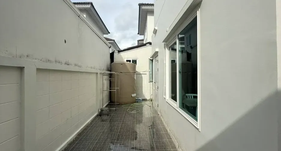 Casa en alquiler de 3 habitaciones en Mueang Phuket, Phuket