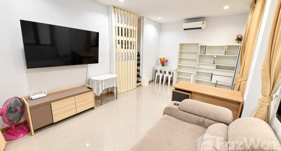 出租 3 卧室 独立屋 在 Hang Dong, Chiang Mai