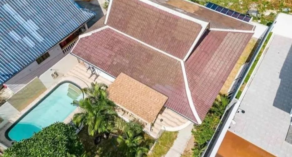 For sale 4 bedrooms house in Ko Samui, Surat Thani