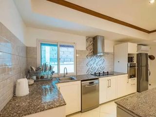 For sale 4 bedrooms house in Ko Samui, Surat Thani