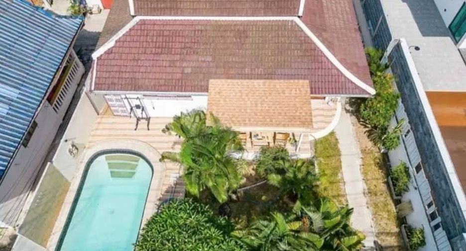 For sale 4 bedrooms house in Ko Samui, Surat Thani