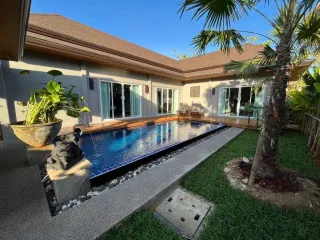 For rent 2 ベッドルーム villa in Mueang Phuket, Phuket