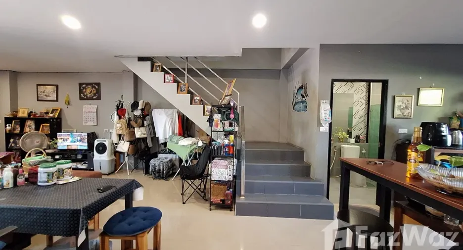 For sale 3 ベッドルーム townhouse in Mueang Udon Thani, Udon Thani