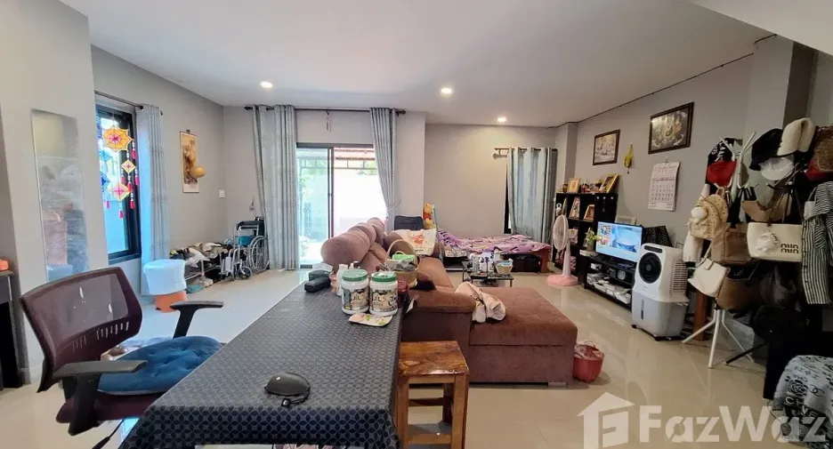 For sale 3 ベッドルーム townhouse in Mueang Udon Thani, Udon Thani
