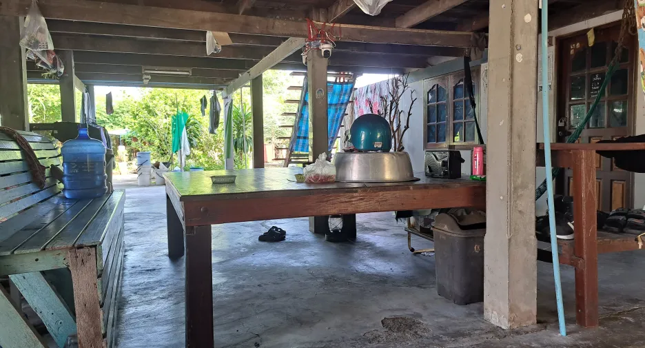 Haus zum Kauf mit 2 Zimmer in Samko, Ang Thong