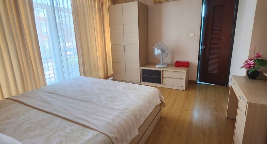 Haus zum Kauf mit 4 Zimmer in Mueang Chon Buri, Chonburi