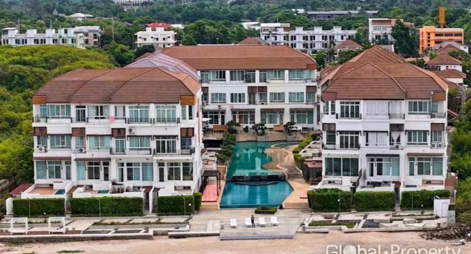 Haus zum Kauf mit 4 Zimmer in Mueang Chon Buri, Chonburi