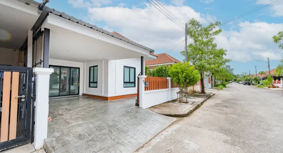 For sale 2 bedrooms house in Mueang Phuket, Phuket