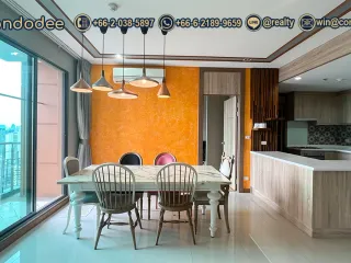 À vendre 3 chambres condo à Watthana, Bangkok