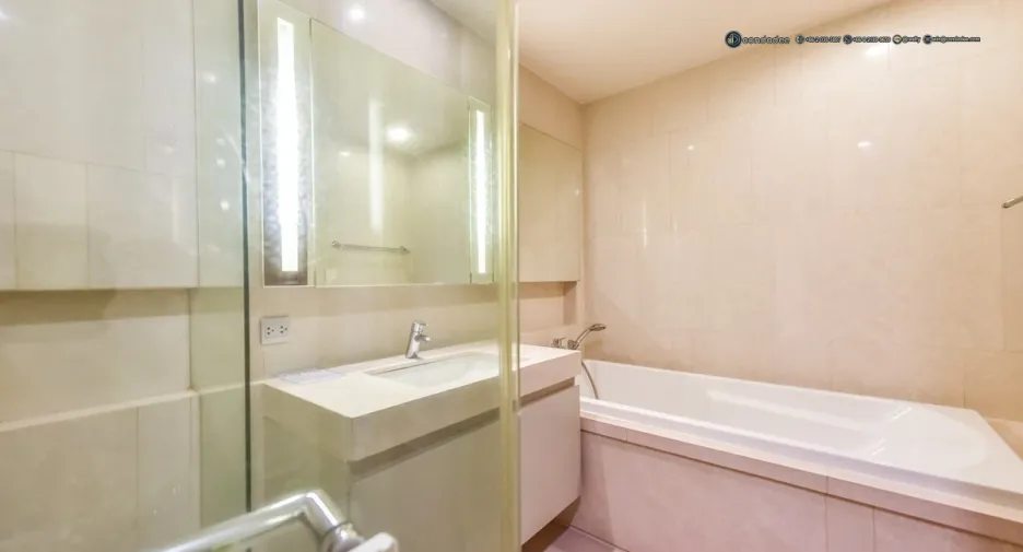 For sale 1 bed condo in Watthana, Bangkok