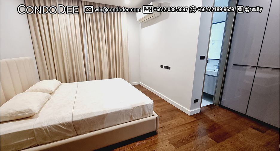 Casa adosada en venta de 4 habitaciones en Watthana, Bangkok
