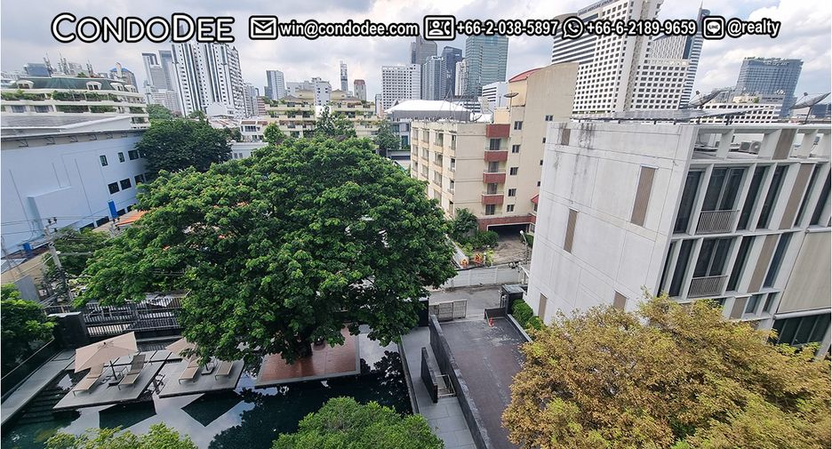 Casa adosada en venta de 4 habitaciones en Watthana, Bangkok
