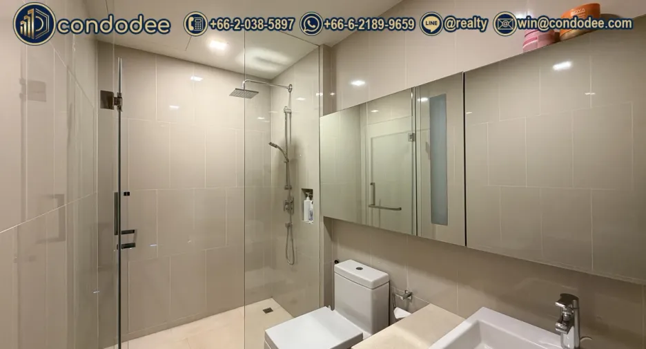 À vendre 3 chambres condo à Khlong Toei, Bangkok