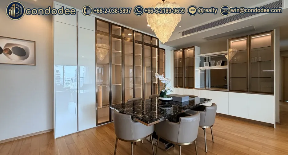 À vendre 3 chambres condo à Khlong Toei, Bangkok