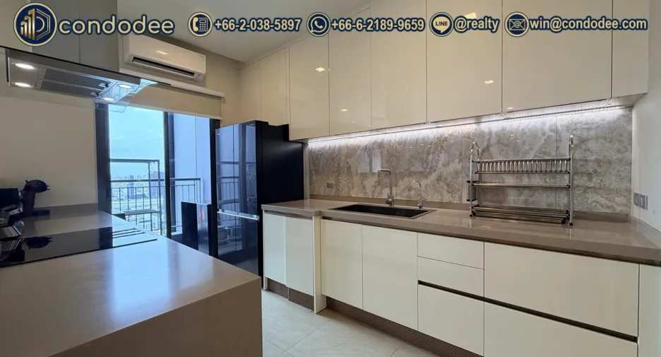 À vendre 3 chambres condo à Khlong Toei, Bangkok